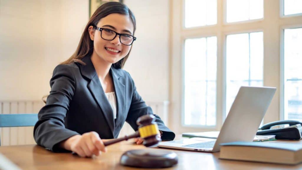 Woman Lawyer In Office Shutterstock Msn