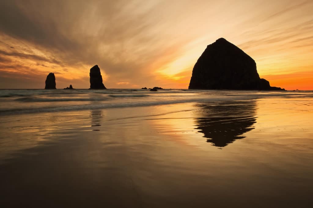 Haystack,rock,at,sunset,,cannon,beach,,oregon