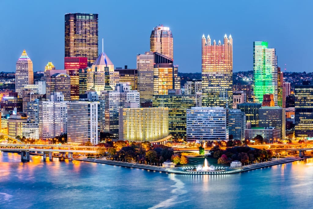 Pittsburgh,downtown,skyline,at,dusk.,located,at,the,confluence,of