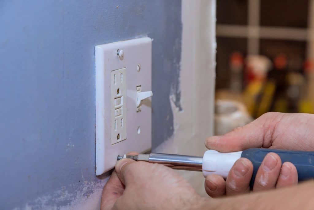 Removing Wall Light Switch Cover In Order To Mask The