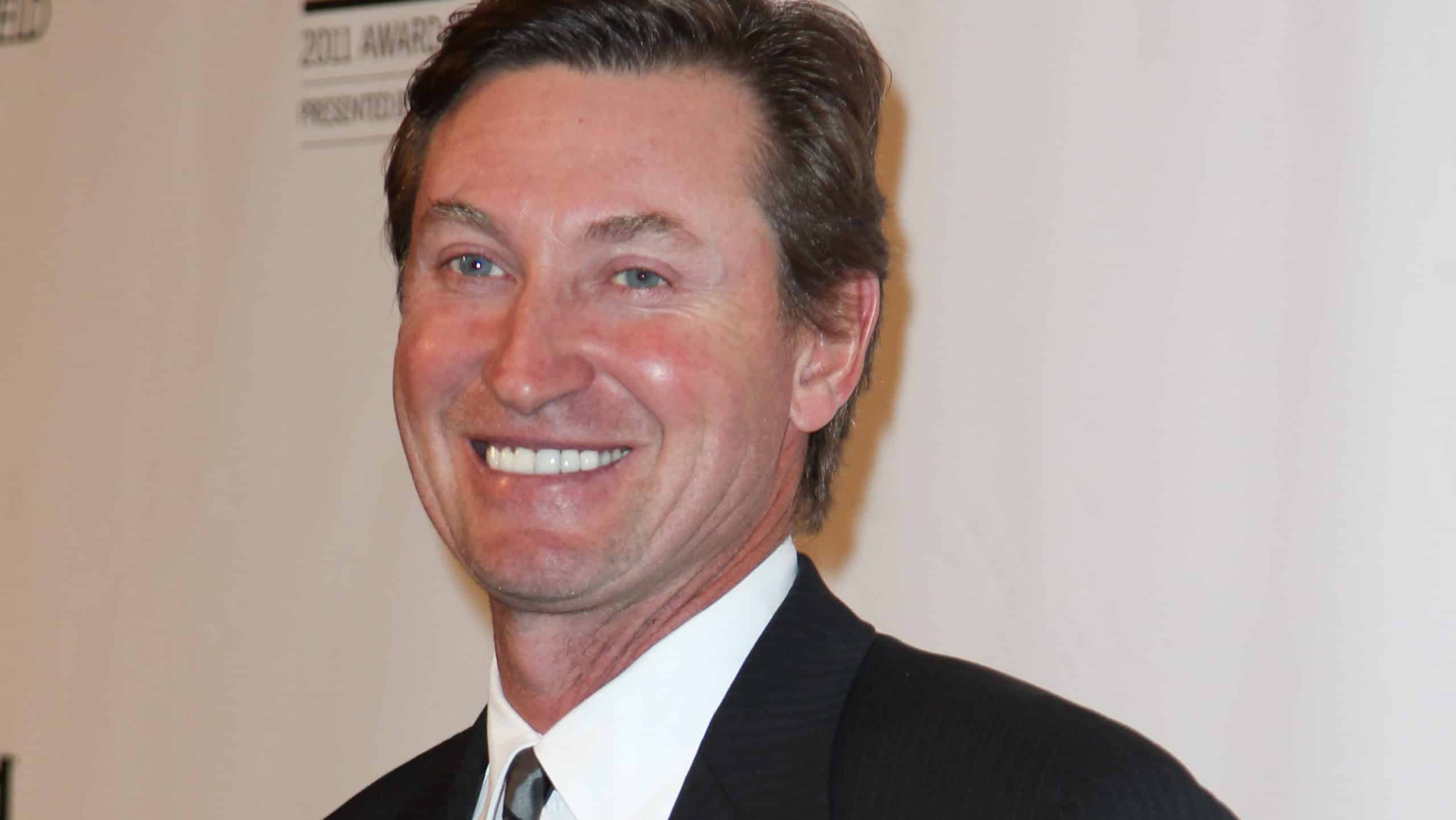 New York Ny December 6: Wayne Gretzky Attends The